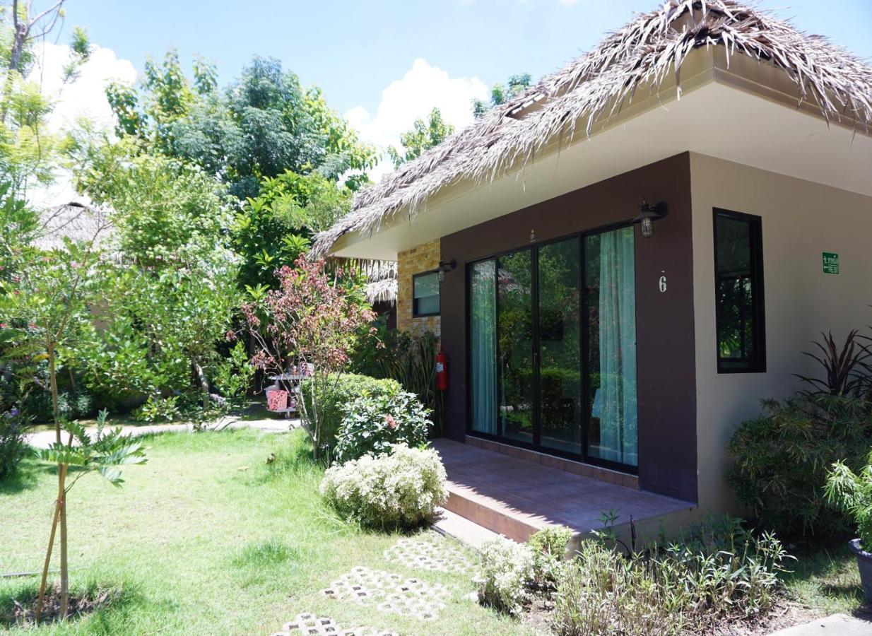 Papa'S Home And Rabbit Cafe Ban Mai  Bagian luar foto